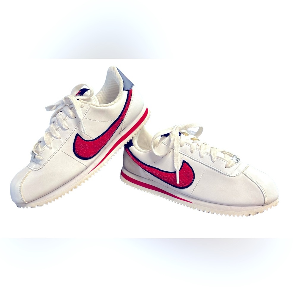 nike cortez sz 6 Boys